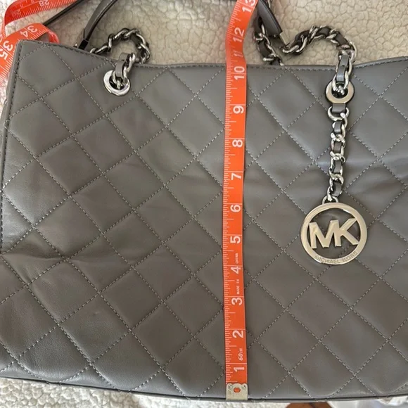 Michael Kors Gray Quilted Shoulder Bag with Chain Strap - Picture 7 of 9